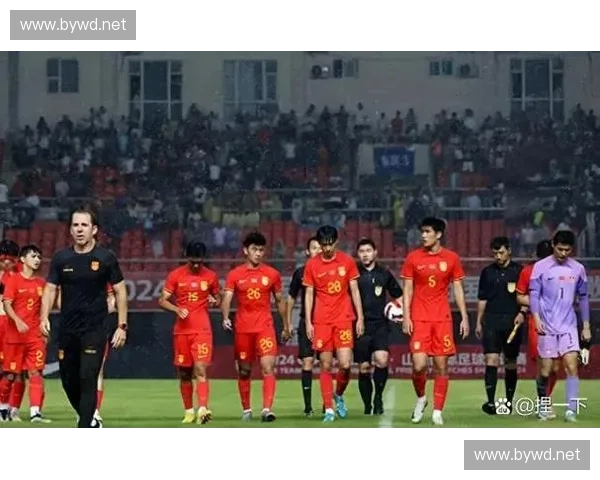 国足激战四强争夺战全程直播精彩瞬间回顾与赛后分析 国足激战四强争夺战全程直播精彩瞬间回顾与赛后分析