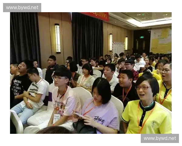 《深入解析劣势路英雄的策略与应对方法提升战局翻盘》 《深入解析劣势路英雄的策略与应对方法提升战局翻盘》